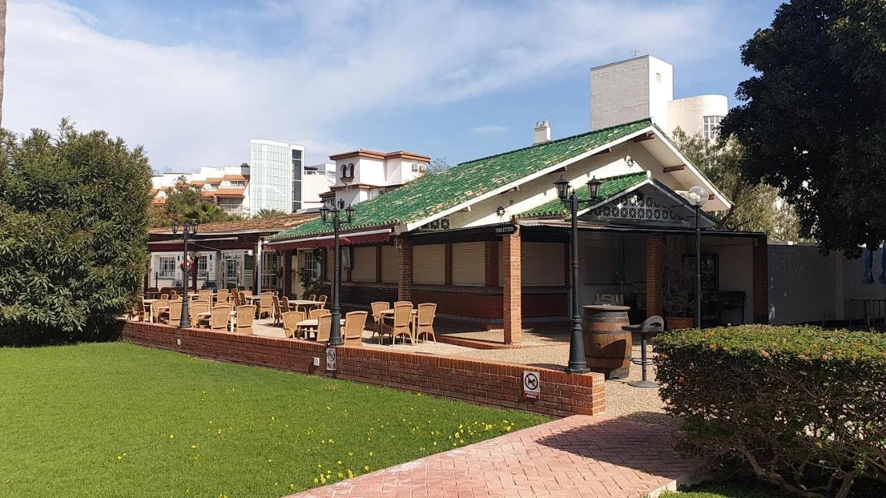 Carihuela Park Palace Studio 토레몰리노스 외부 사진